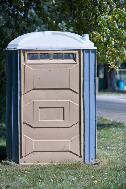 Best Portable restroom trailer rental  in Kirkland, IL